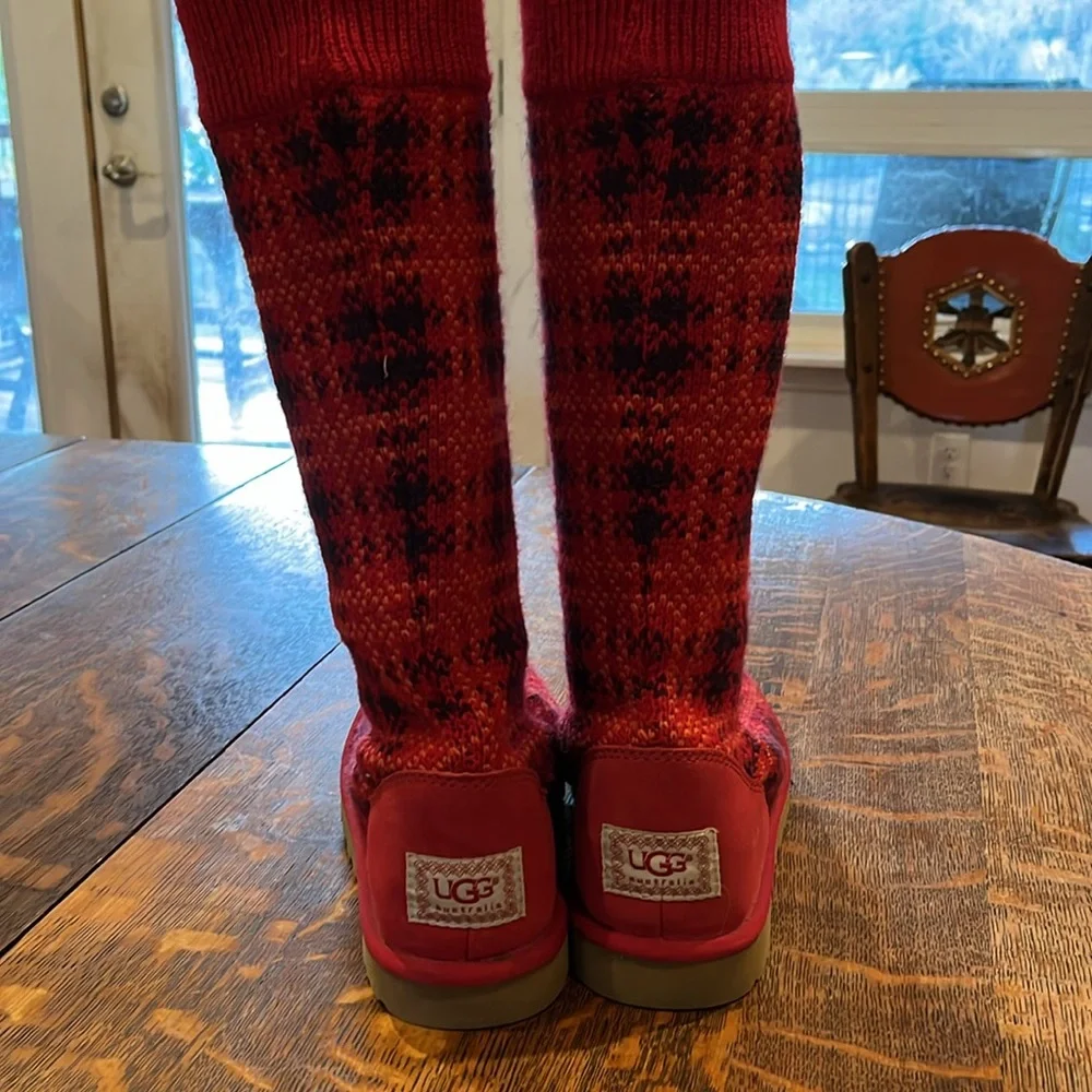 UGG Red & Black Vibrant Plaid Tall Knit Boots; Size 8 - Picture 2 of 8